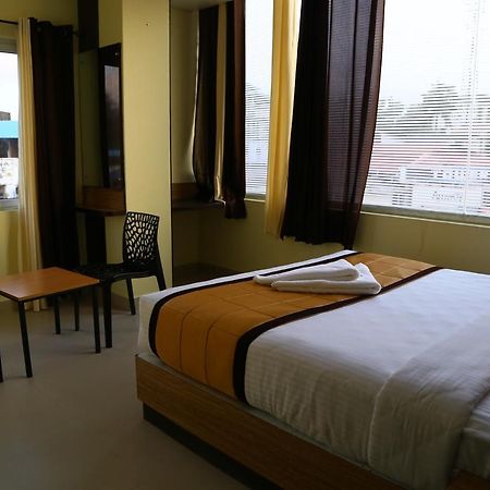 Hotel Landmark Port Blair Eksteriør bilde